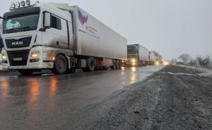 В Луганск прибыл юбилейный — сотый конвой МЧС России с гуманитарной помощью