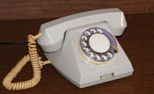 Луганчане, пользующиеся стационарными телефонами, могут получить льготы на их использование