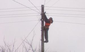В понедельник отключат электричество в Артемовском и Каменнобродском районах