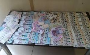 Изъятые на КПВВ доллары вернули жителю Донбасса по решению суда