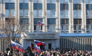 В Луганске отметили седьмую годовщину взятия здания СБУ. Как это было в 2014: ВИДЕО, ФОТО.