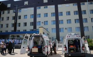 Словакия передала Луганской областной детской клинической больнице 2 реанимобиля