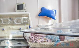 В Луганске самым молодым пациентом с COVID-19 стал новорожденный