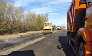За неделю в Луганске отремонтировали асфальтовое покрытие на четырех улицах