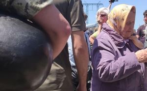 Работники международной гуманитарной организации украли у жителей Донбасса почти 100 тысяч