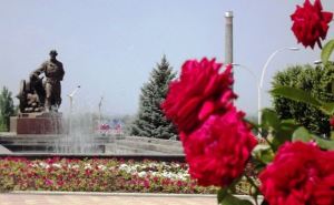 Луганск опять станет городом роз. С фонтанами — хуже