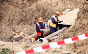 Авария трубопровода в Алчевске оставила без тепла пять жилых домов