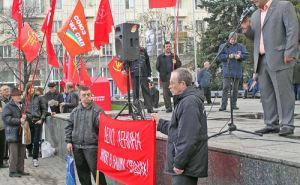 Коммунистическая партия Украины возрождается на неподконтрольных Киеву территориях. Главным будет Килинкаров?