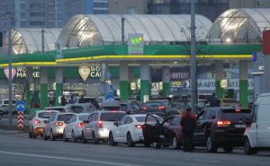 В Украине бензина осталось на пять дней, а дизтоплива — на три дня