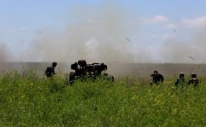 Ежедневно на Донбассе гибнет или получает ранения до 1000 солдат ВСУ, — Арахамия
