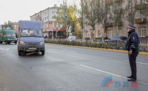 В Луганске отремонтируют дороги по Советской и Оборонной. Но только в будущем году