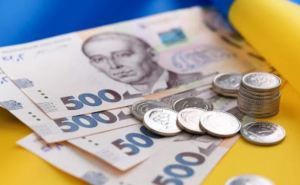 В Украине происходит обмен денежных знаков. Какие деньги перестанут принимать в банках