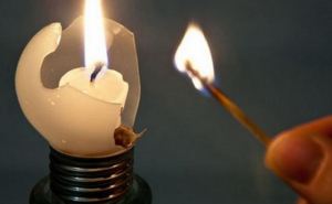 Пять альтернативных источников света на случай отключения энергии: проверьте свою кладовку