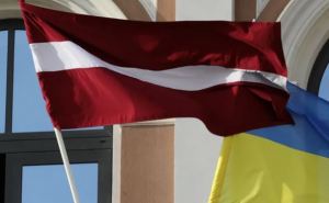 Латвия выделит 2,4 млн евро помощи на медицинские услуги беженцам из Украины