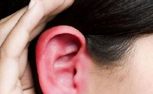 Почему «горят» уши: возможно вам стыдно, а может это болезнь