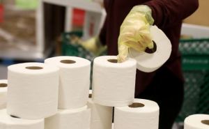 Перестанете пользоваться туалетной бумагой: ученые шокированы результатами анализов состава