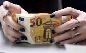 За выходные евро подорожал в цене: курс валют на 20 марта