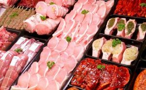 Мясо продолжает дорожать: как изменились цены на свинину, курятину и сало в марте