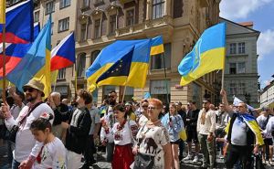 Начинания с 1 апреля для украинцев в Чехии вводят новые правила: подробные детали