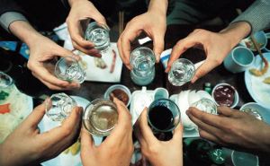 Рейтинг спиртных напитков по степени вредности составил врач