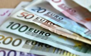 Курс валют на 14 июня: Евро продолжает стремительно расти