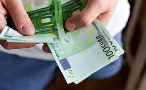 Курс доллара и евро — банки Украины не готовы к свободной валюте