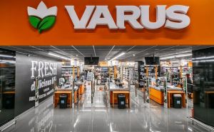 Сеть супермаркетов «Varus» помогает вынужденным переселенцам, в том числе продуктами питания