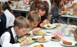 Реформа школьного питания не только о еде, она и об умении помогать и взаимодействовать — Елена Зеленская