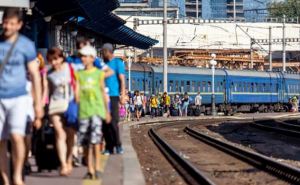 Укрзализныця запускает дополнительные поезда: как будут курсировать и откуда
