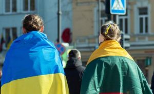 Украинские беженцы в Литве покидают выделенное им жилье