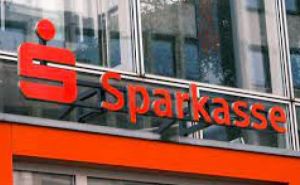 Sparkasse и другие немецкие банки угрожают закрытием счетов своим клиентам