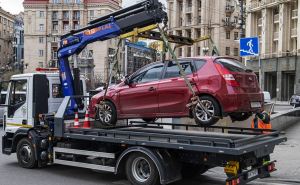 Автомобиль страшно оставлять на улице. В Украине добавили еще пять причин, чтобы изымать авто на штрафплощадку