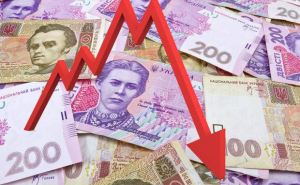 В НБУ заявили, что доллар будет расти быстрее чем думали. Каким будет курс доллара в Украине в конце года.