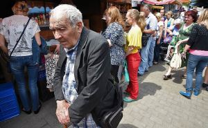 Минимальную пенсию в Украине увеличат. Сколько гривен прибавят и когда