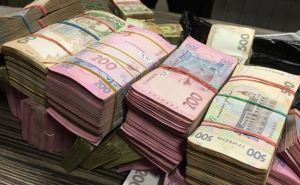 Зарплата в Украине достигнет 30 000 гривен, заявление Кабмина