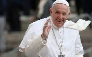 Проявить евангельское гостеприимство к украинцам, — призвал поляков Папа Римский