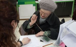 Украинским пенсионерам нужно до 31 декабря пройти идентификацию, иначе отменят выплаты
