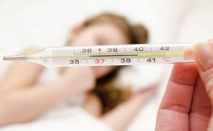 Как сбивать температуру выше 38 градусов у ребенка: точный ответ ЛОР-врача