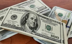 Доллар продолжает идти в рост: Курс валют на 20 декабря 2023 года