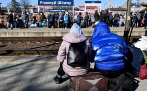 Граждане Украины массово уезжают из Польши в поисках высоких заработков и лучших условий: куда направляются