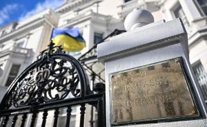 Консульство Украины в Лондоне дало согражданам 7 дней, чтобы встать на воинский учёт