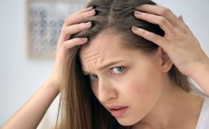 Восстановление объема: причины потери волос и способы их предотвращения.