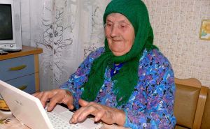 Стало известно количество украинцев, которые ежедневно пользуются интернетом