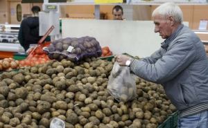 Будете брать мешками: цены на картофель в Украине наконец-то сдвинулись вниз