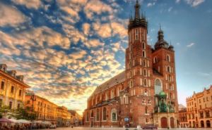 Польские приходы  Римско-католической церкви провели сбор денег на помощь бедствующим украинцам