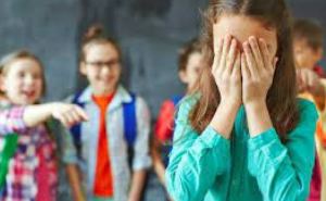 В чешском Минобразовании совместно со школьными инспекциями решили определить кому из украинских детей нужна адресная помощь и защита от буллинга