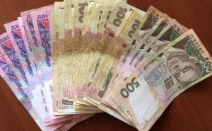 Проводится прием заявок на многоцелевую денежную помощь: как получить 1,1 тысячи грн в месяц