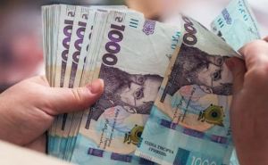 По 3600 гривен для украинцев в статусе ВПЛ, в течение 3 месяцев: открыта регистрация на новую денежную помощь