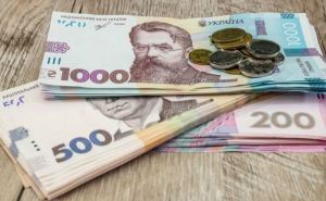 Граждане Украины со статусом ВПЛ 1 мая получат денежную помощь ООН 10 800 гривен: как зарегистрироваться