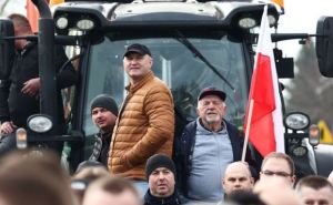 Польские власти выплатят субсидии фермерам, которые перекрывали украинскую границу. Аграрии предупредили, что могут продолжить блокаду